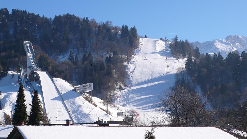 Apartment Spitzenblick Garmisch-Partenkirchen Luaran gambar
